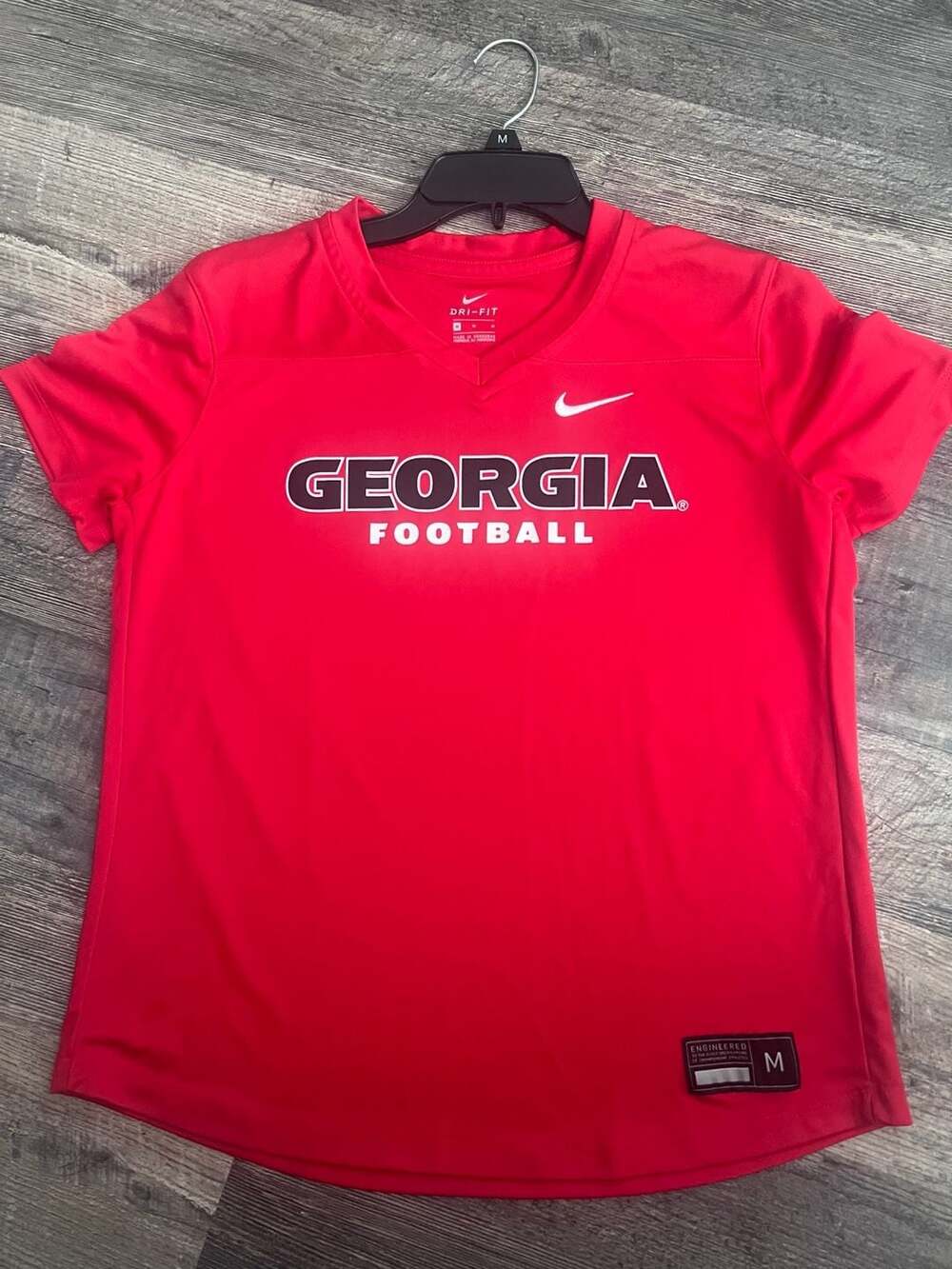 Nike Dri-Fit Georgia Football Red V-Neck T-Shirt Women's Size Medium